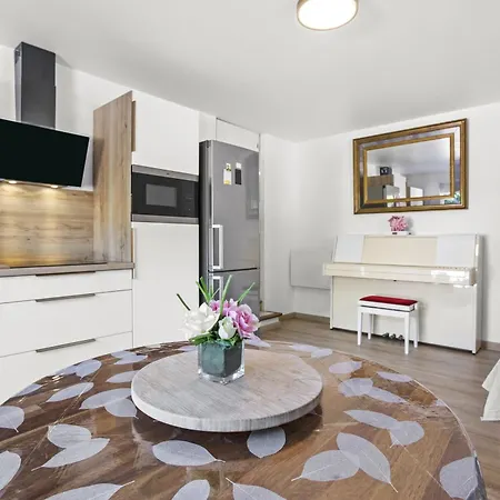 Coin De Paradis Peguiere