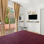 Coin De Paradis Peguiere 아파트 *